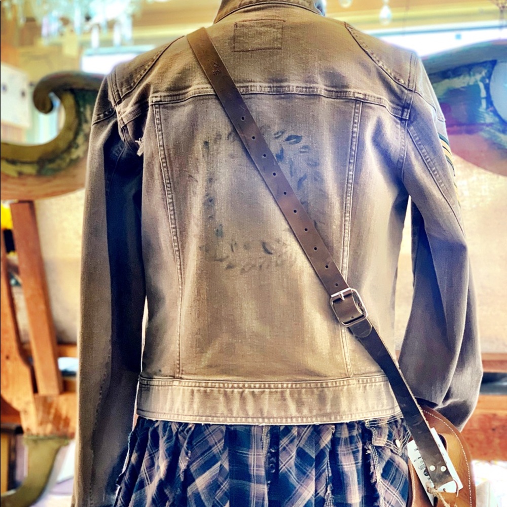 SOLD ♥️ Tattered Military Style Jacket - Picture 6 of 8